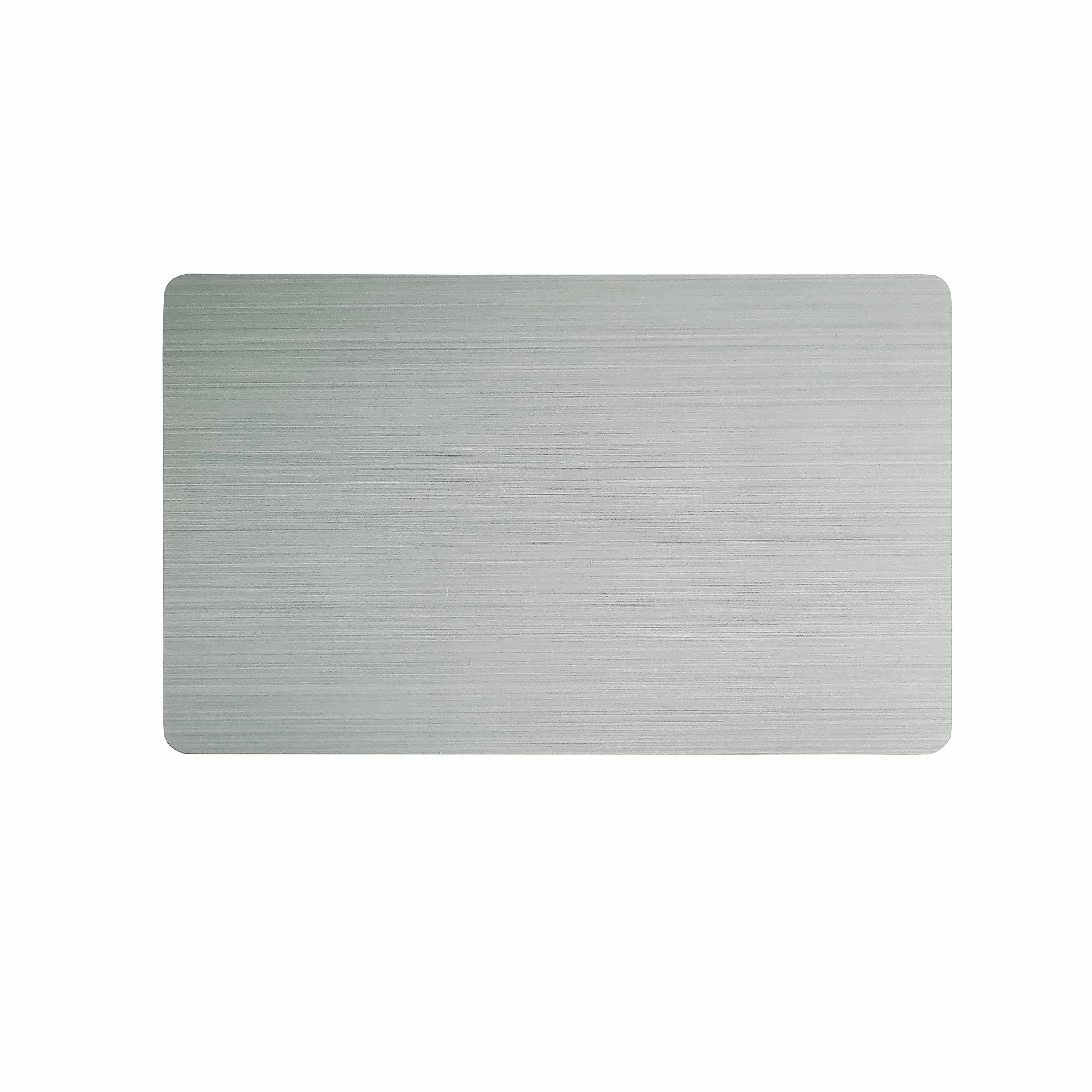Lot de 5 cartes de visite hybrides NFC vierges en métal-PVC avec puce de 215 et mémoire de 504 octets, personnalisables au laser sur le côté métallique (argent brossé)