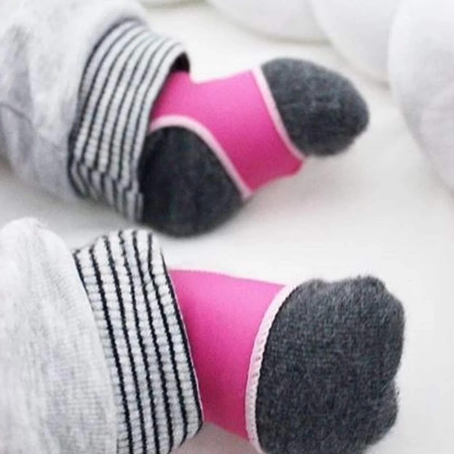 Sock Ons - Porte-chaussettes pour bébé