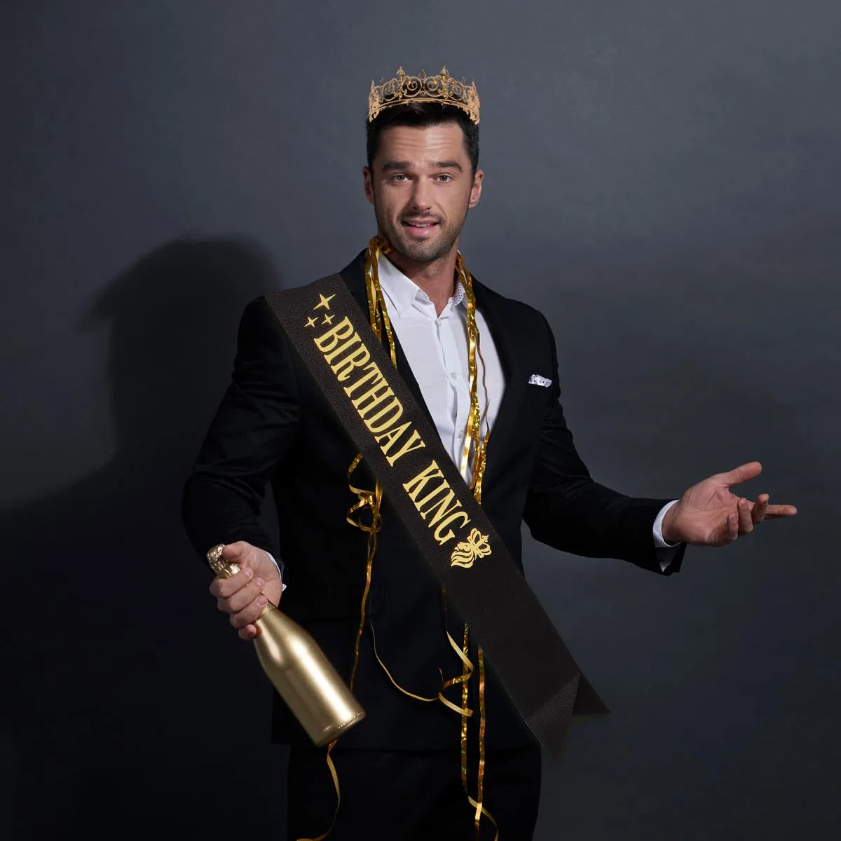 Couronne de roi d'anniversaire et écharpe pour homme, ensembles de décoration d'anniversaire pour homme, cadeaux d'anniversaire pour hommes, décorations de fête d'anniversaire pour homme