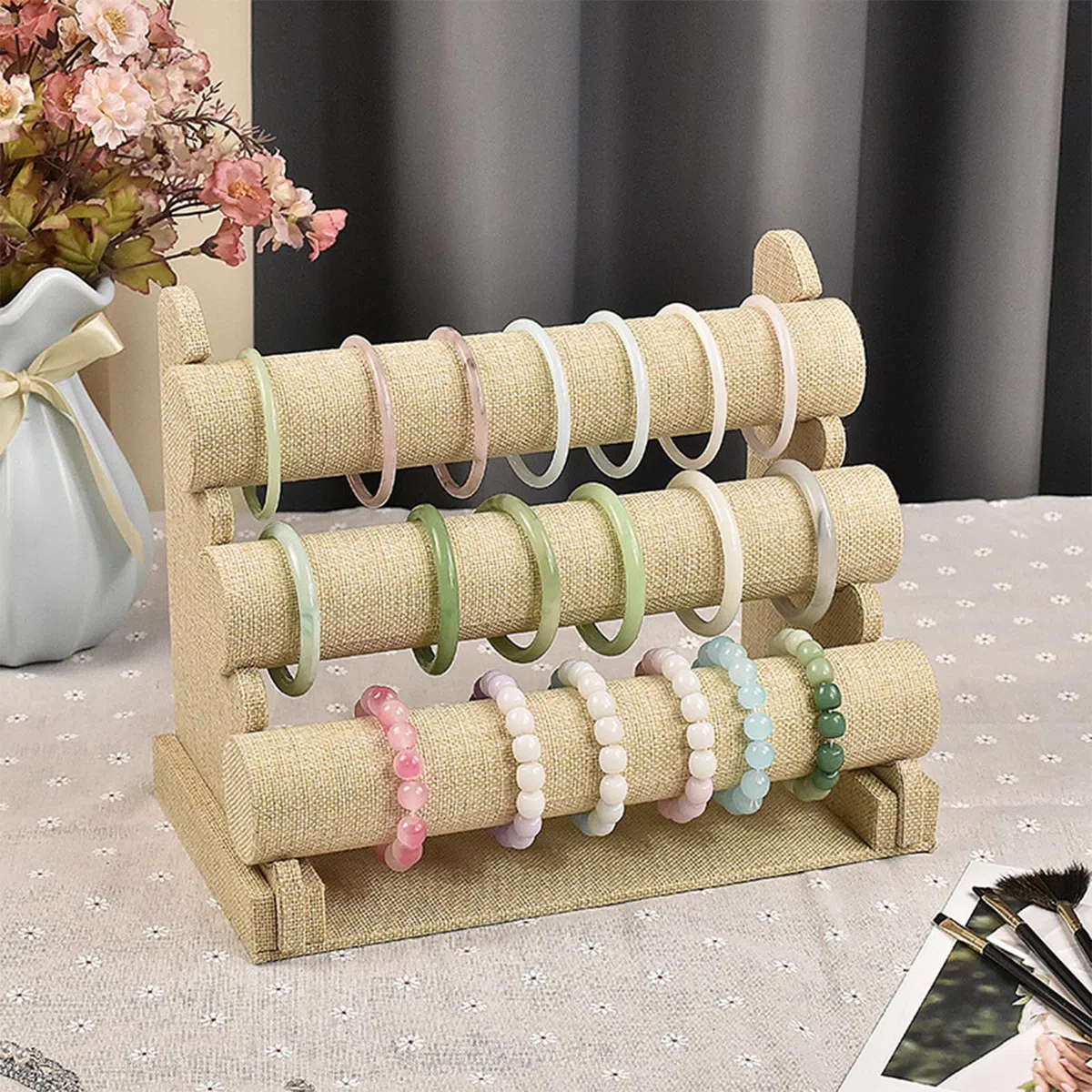 Présentoir à bijoux en velours : présentoir à bracelets amovible à 3 étages pour femmes et filles, porte-bijoux pour bracelets, colliers, présentoir à bijoux pour la maison ou le magasin