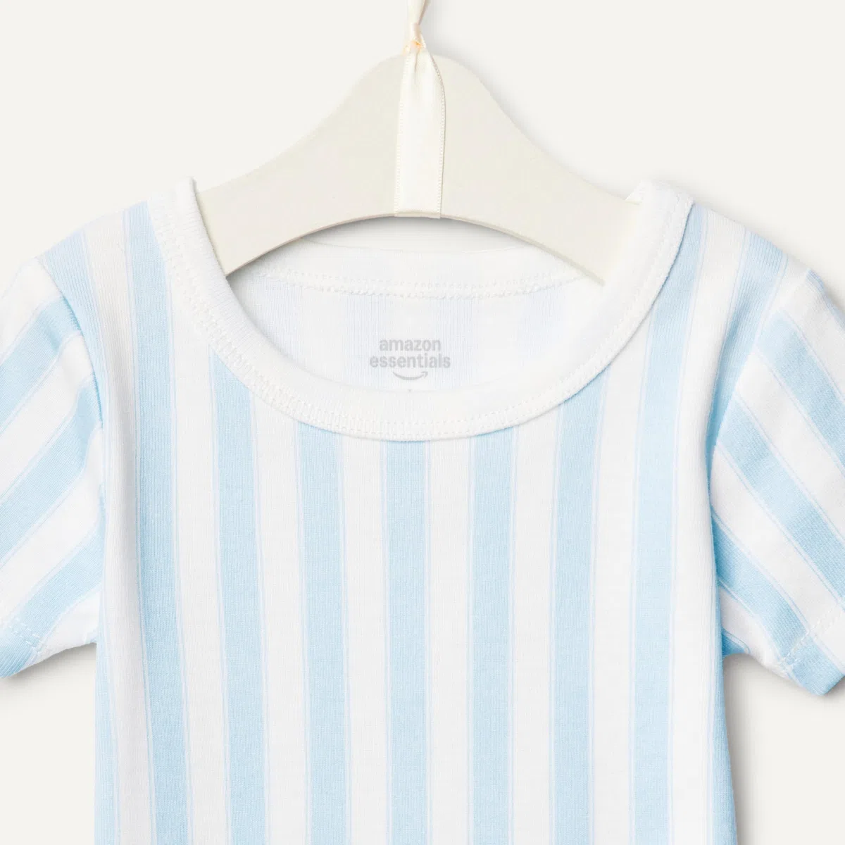 Amazon Essentials x Sofia Grainge Lot de Pyjamas à Manches Courtes