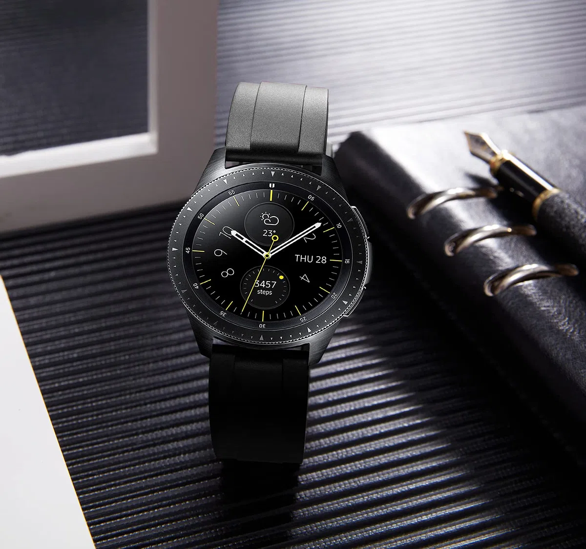 BINLUN Bracelets de Montre en Silicone à Libération Rapide 18mm 19mm 20mm 21mm 22mm 24mm Sport Remplacement Bracelets pour Montres Connectées en Caoutchouc pour Homme et Femme avec 11 Couleurs