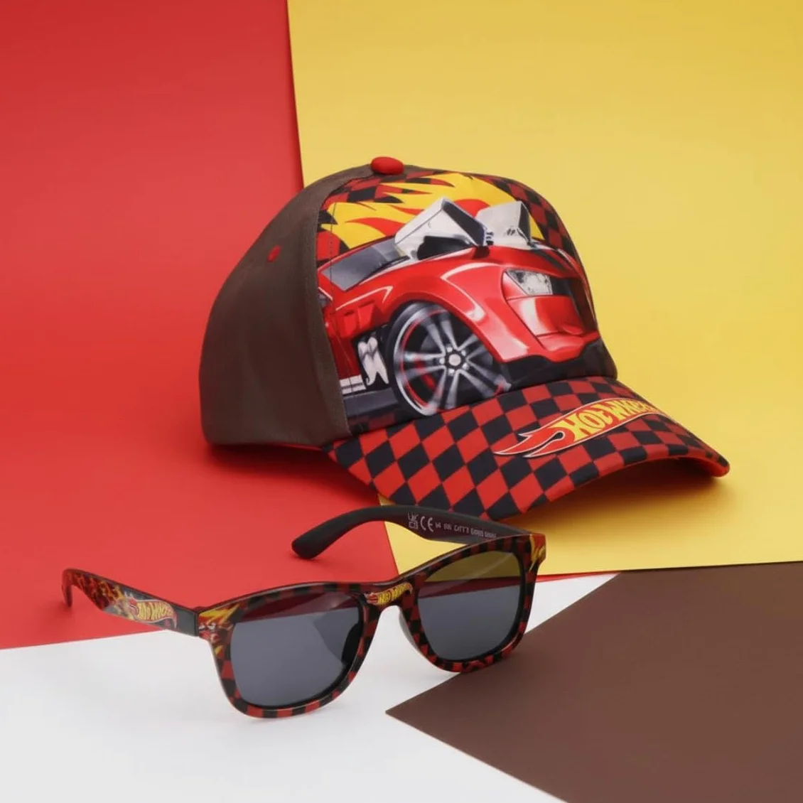 Hot Wheels | Bluey | Avengers | Gabby's Dollhouse | Paw Patrol | Ensemble Casquette et Lunettes de Soleil pour Enfants | Set d’Accessoires Casquette et Lunettes avec Protection UV400
