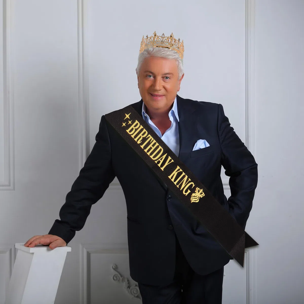 Couronne de roi d'anniversaire et écharpe pour homme, ensembles de décoration d'anniversaire pour homme, cadeaux d'anniversaire pour hommes, décorations de fête d'anniversaire pour homme