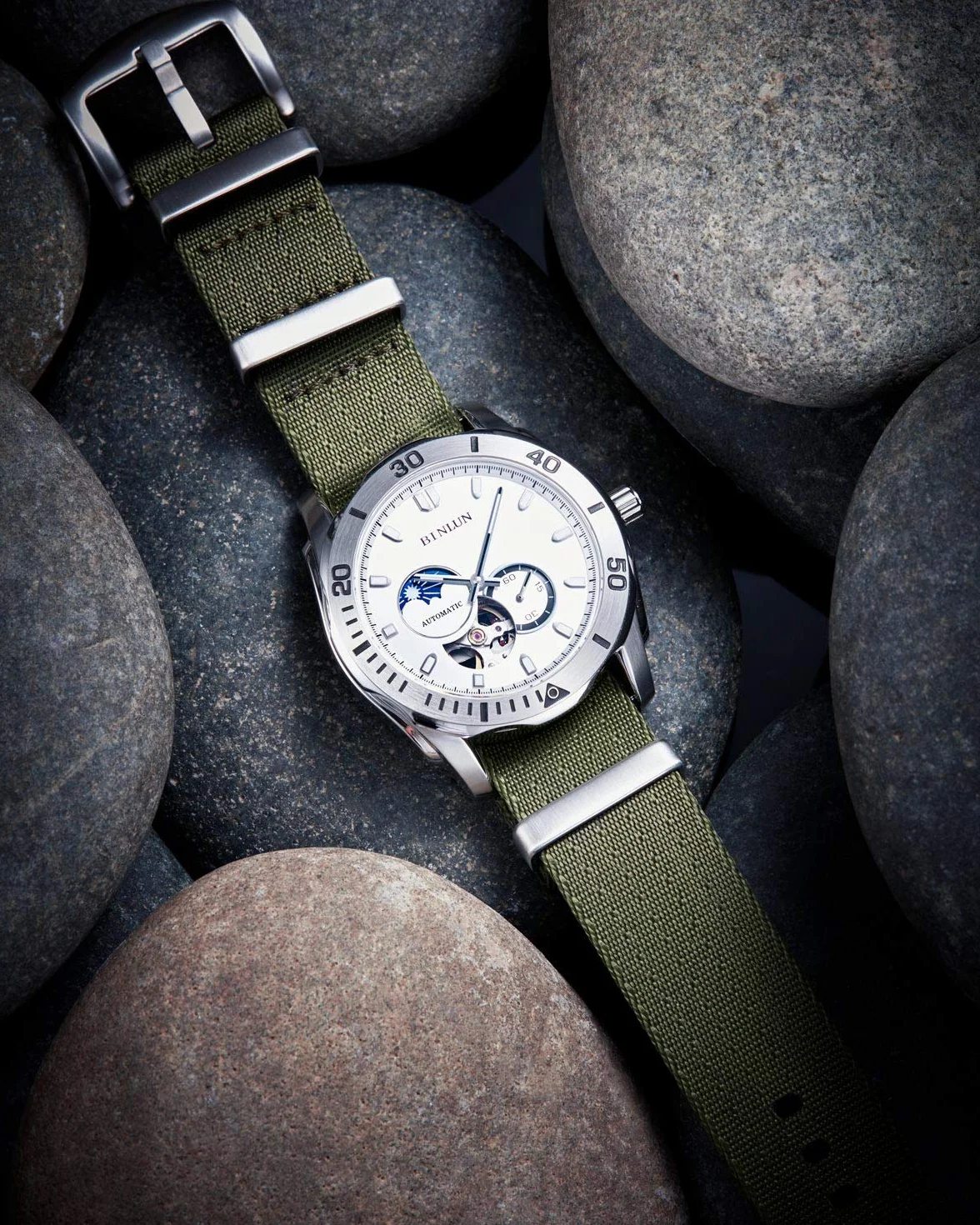 BINLUN Bracelet de Montre en Nylon Balistique Militaire Remplacement Bracelet Montre Tressé avec Noir/Argent Boucle en Acier Hommes Femmes 20 Couleurs 18mm 20mm 22mm 24mm (Version de Mise à Niveau)